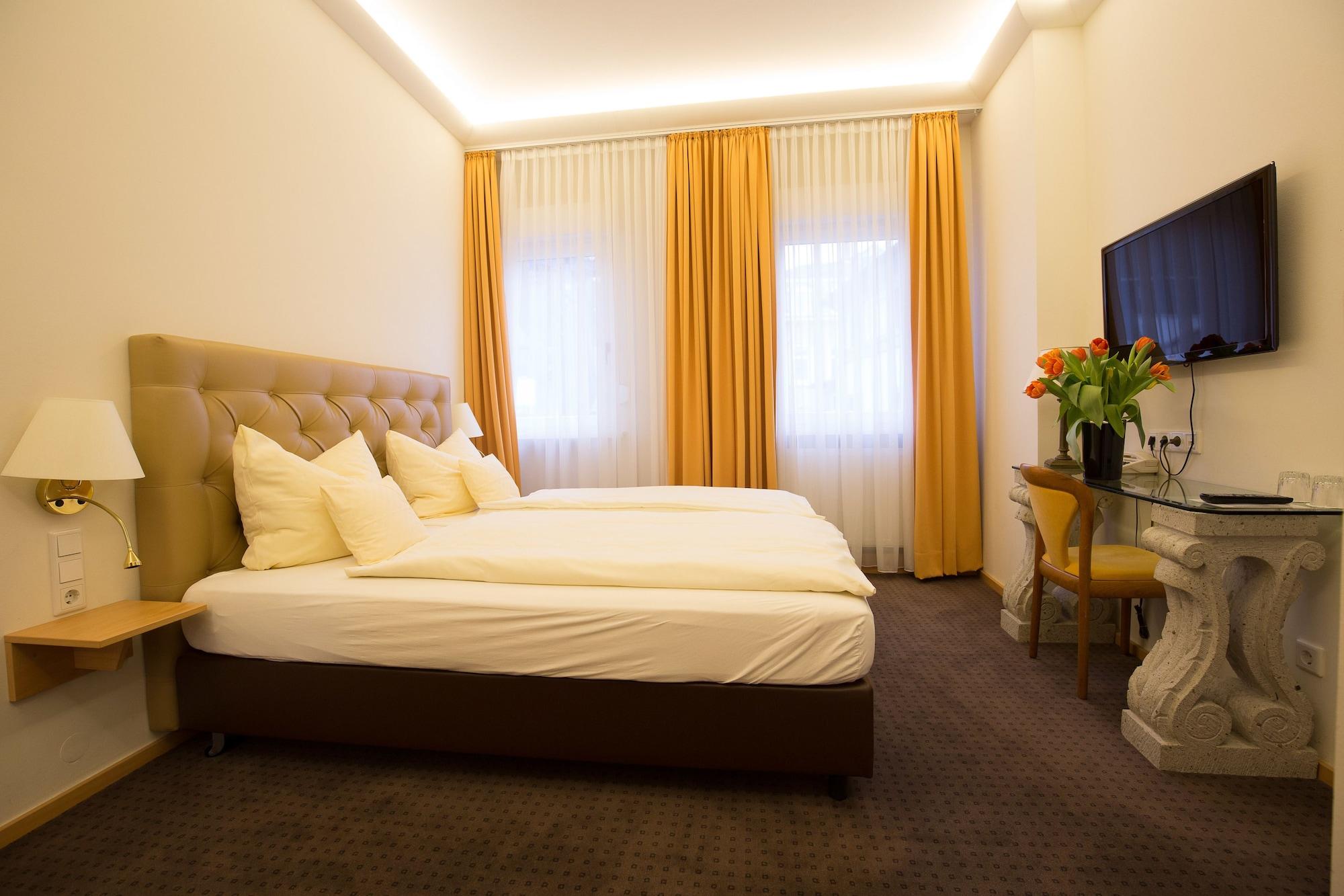 Hotel Heidelberger Hof Екстериор снимка