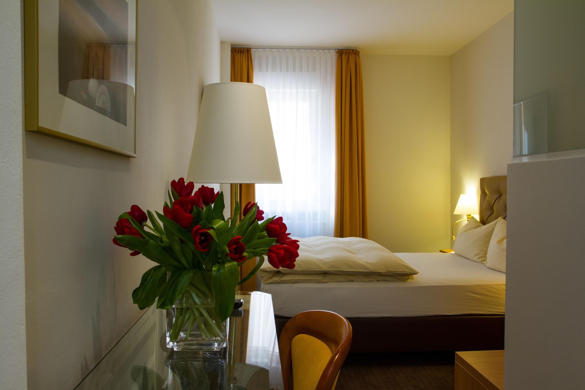 Hotel Heidelberger Hof Екстериор снимка